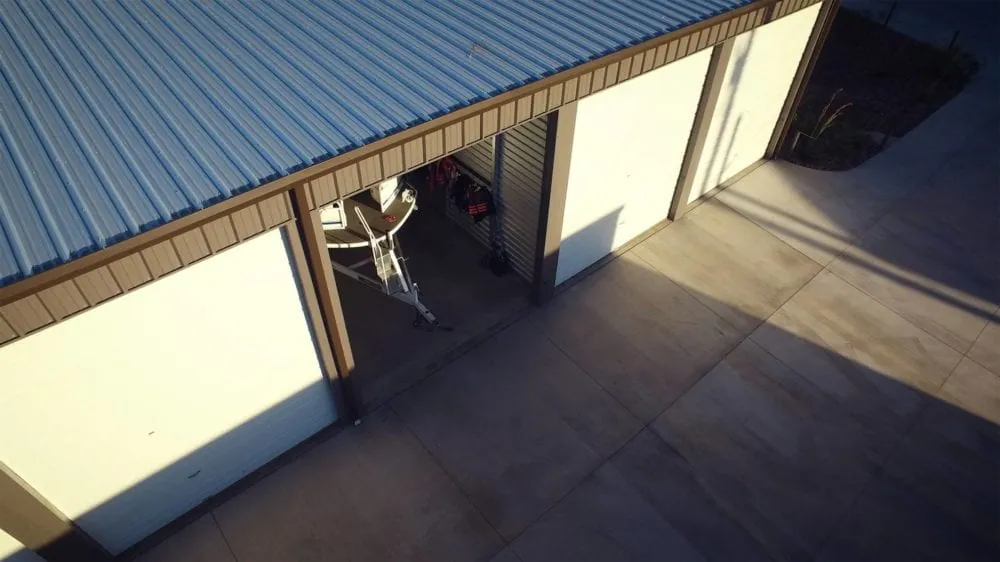 Luxelocker Luxury Storage - Henderson, NV - Car storage facility in Henderson, NV