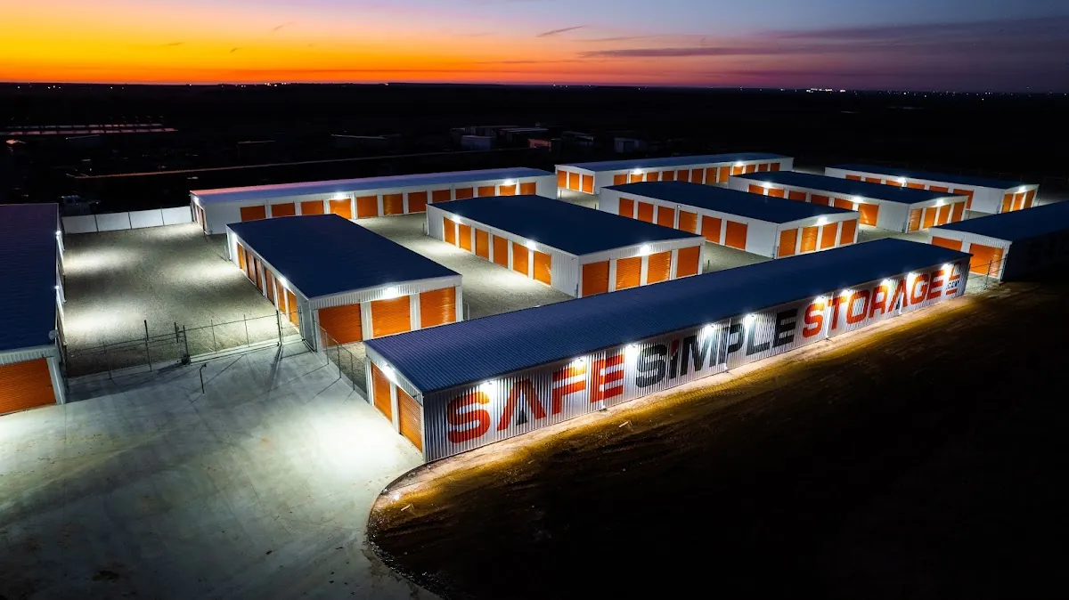 Safe Simple Storage - Wichita Falls - Car storage facility in Wichita Falls, TX